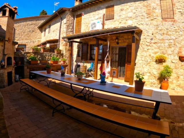 Villa Indipendente in vendita a Casole D'elsa, Toscana