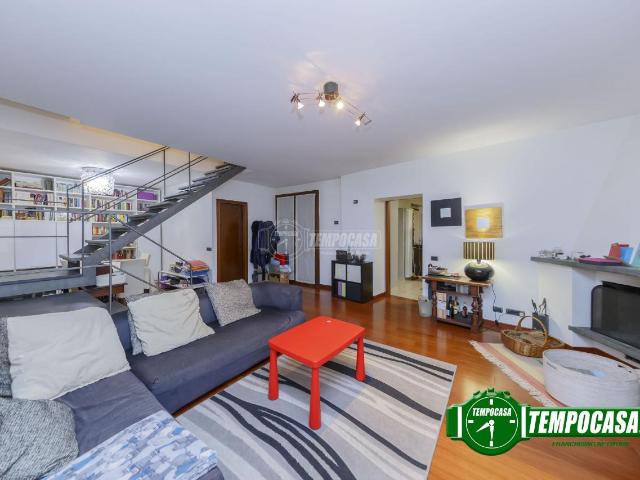 Villa Indipendente in vendita a Casorate Primo, Lombardia