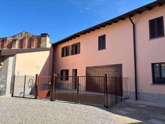 Villa Indipendente in vendita a Casorate Primo, Lombardia