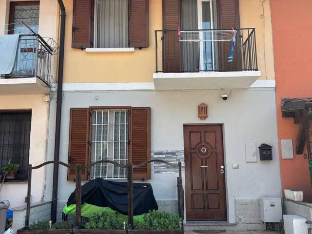 Villa Indipendente in vendita a Casorate Primo, Lombardia