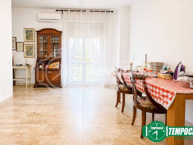 Villa Indipendente in vendita a Casorate Primo, Lombardia