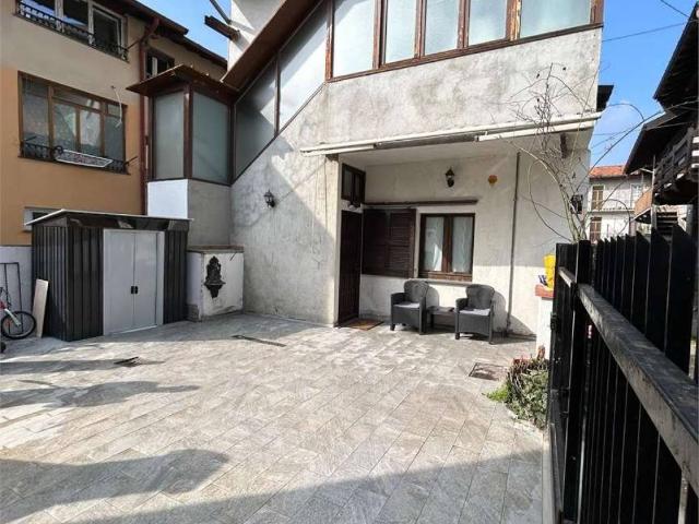 Villa Indipendente in vendita a Casorate Sempione, Lombardia