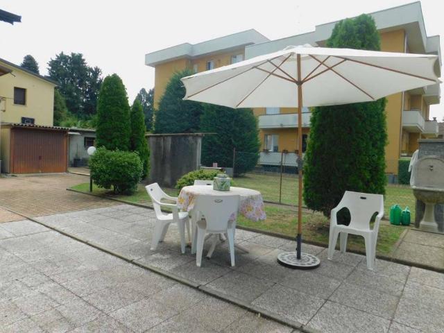 Villa Indipendente in vendita a Casorate Sempione, Lombardia