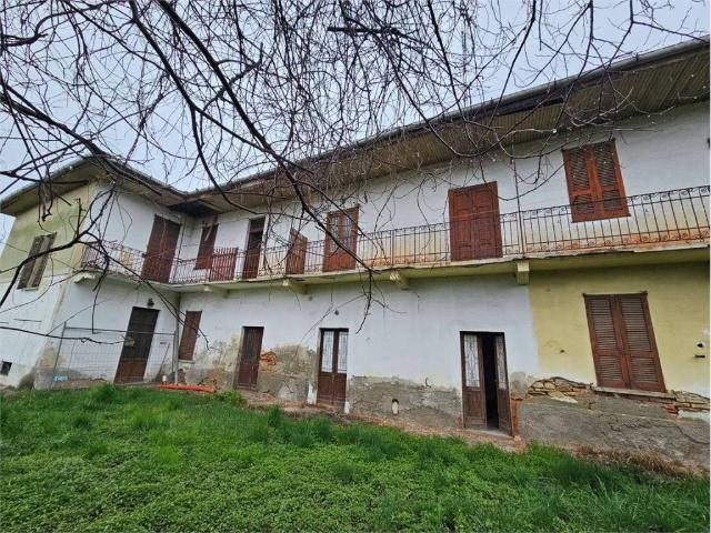 Villa Indipendente in vendita a Casorate Sempione, Lombardia