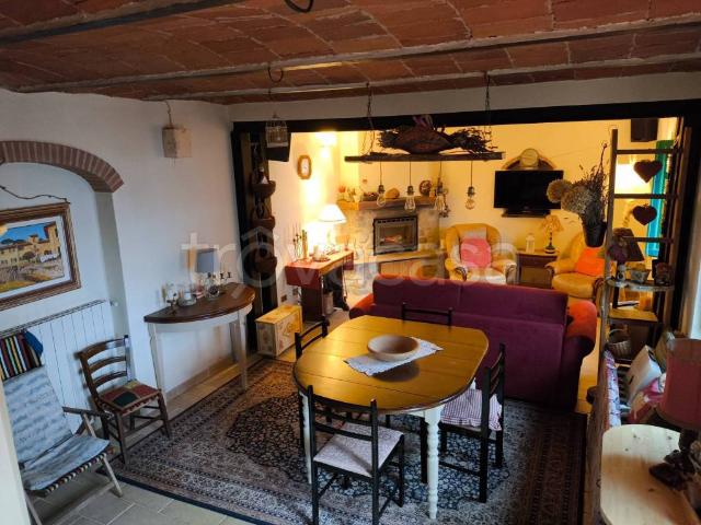 Villa Indipendente in vendita a Campore, Marliana