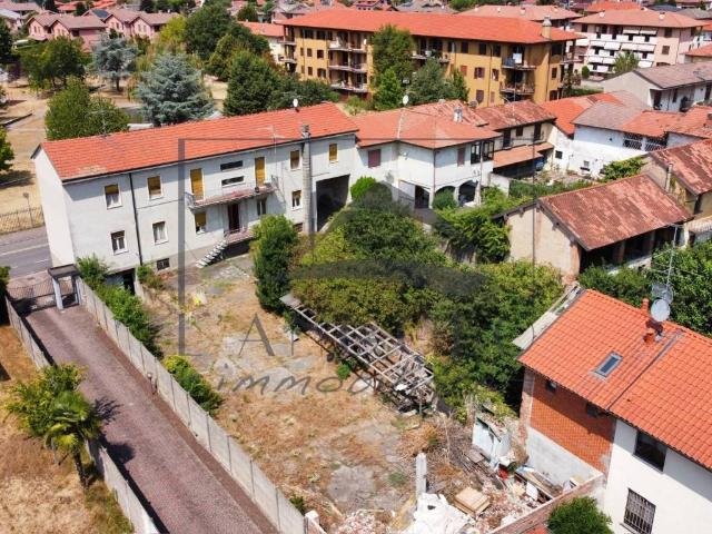 Villa Indipendente in vendita a Cascina Monella, Casorezzo