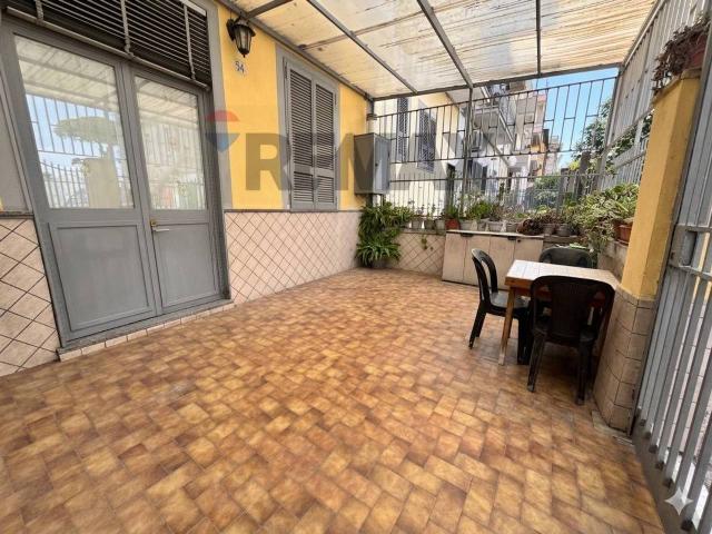 Villa Indipendente in vendita a Casoria, Campania