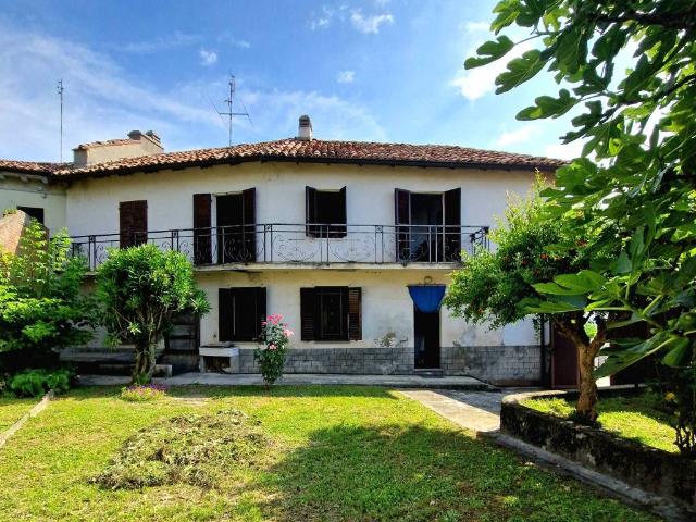 Villa Indipendente in vendita a Piemonte, Asti