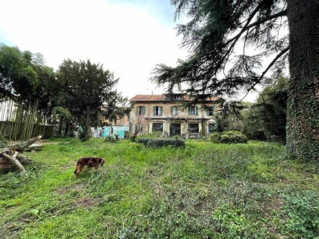 Villa Indipendente in vendita a Cassano D'adda, Lombardia