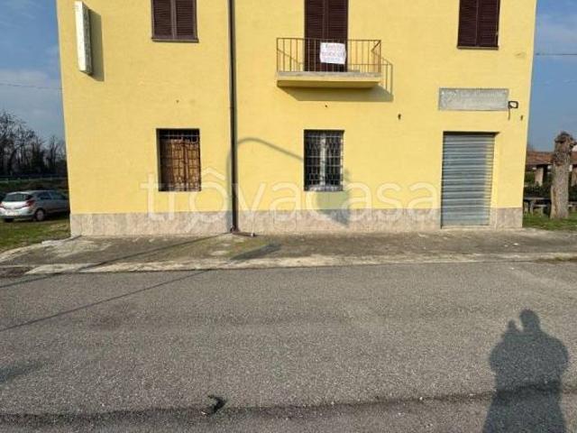 Villa Indipendente in vendita a Taranta, Cassano D'adda