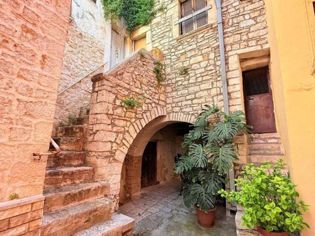 Villa Indipendente in vendita a Puglia, Bari
