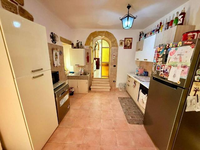 Villa Indipendente in vendita a Puglia, Bari