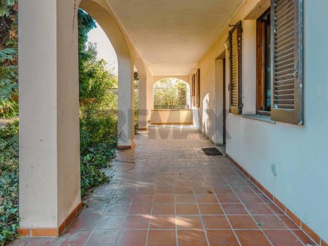 Villa Indipendente in vendita a Boschirolo, Cassano Magnago