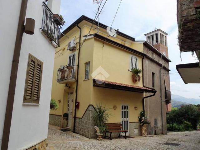 Villa Indipendente in vendita a Marzanese, Cassino