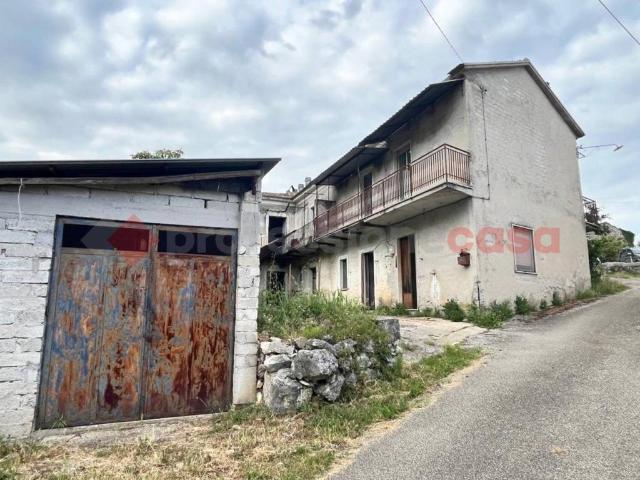 Villa Indipendente in vendita a Monacato, Cassino