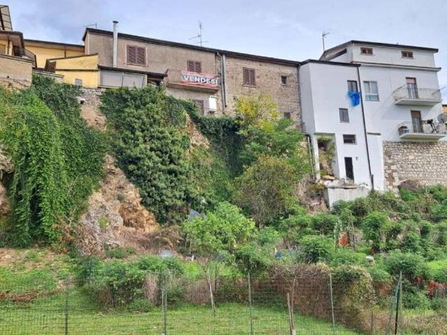 Villa Indipendente in vendita a Cassino, Lazio