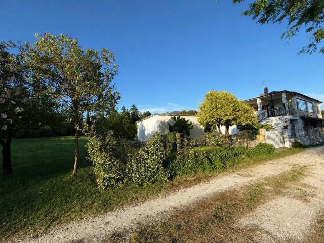 Villa Indipendente in vendita a San Silvestro, Cassino