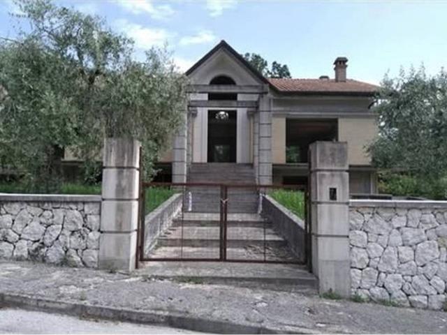 Villa Indipendente in vendita a Monacato, Cassino