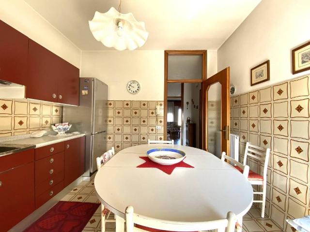 Villa Indipendente in vendita a Casola, Veneto