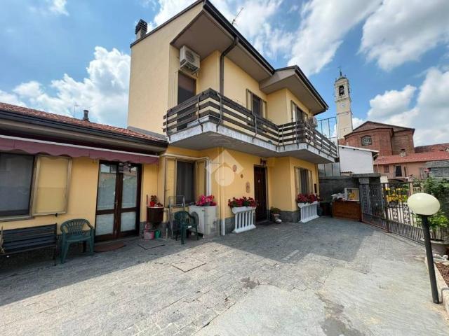 Villa Indipendente in vendita a Cassolnovo, Lombardia