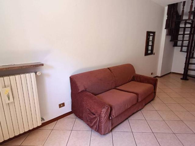 Villa Indipendente in vendita a Cassolnovo, Pavia