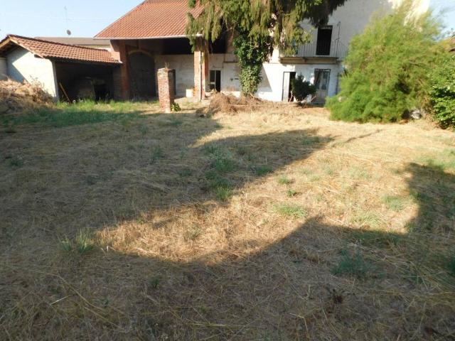 Villa Indipendente in vendita a Cassolnovo, Lombardia