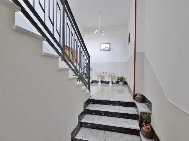 Villa Indipendente in vendita a Terre dell’Ufita, Castel Baronia