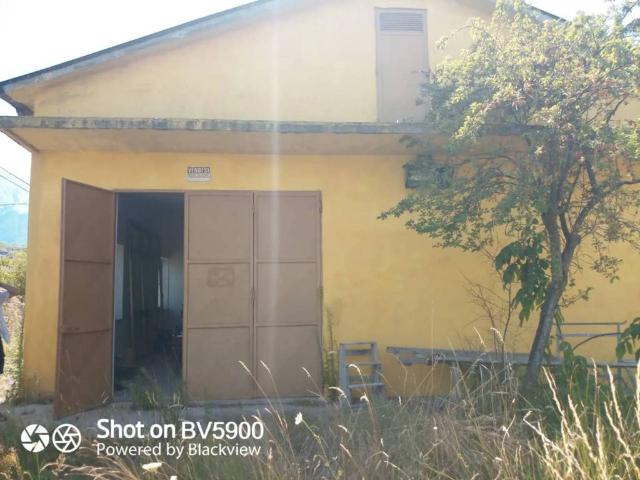 Villa Indipendente in vendita a Isola Del Gran Sasso, Abruzzo