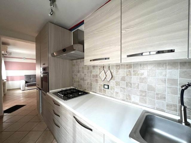 Villa Indipendente in vendita a Castel d'Ario, Mantova