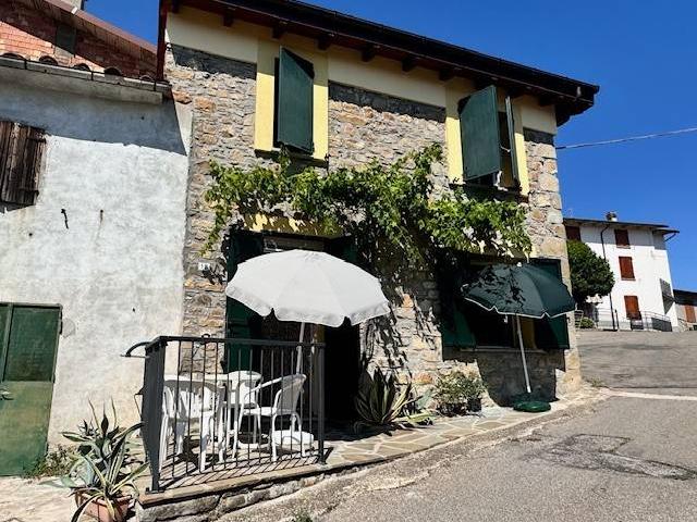 Villa Indipendente in vendita a Unione dell'Appennino Bolognese, Castel Di Casio