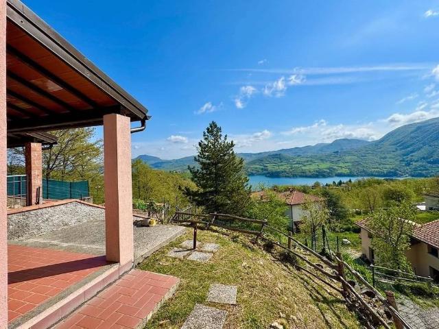 Villa Indipendente in vendita a Unione dell'Appennino Bolognese, Castel Di Casio