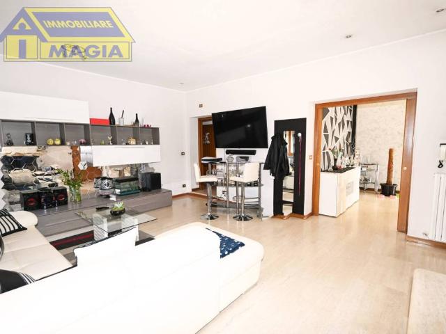Villa Indipendente in vendita a Cerreto, Marche