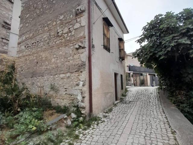 Villa Indipendente in vendita a Pontone, Castel Di Sangro