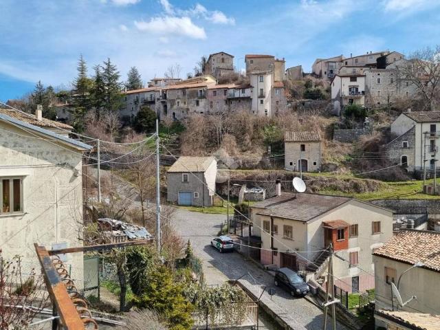 Villa Indipendente in vendita a Castel Di Sangro, Abruzzo
