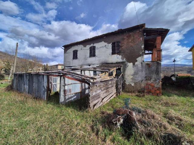 Villa Indipendente in vendita a Castel Focognano, Toscana