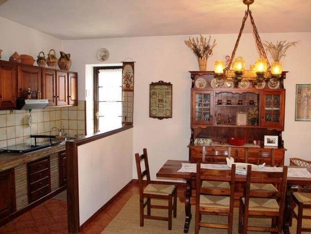 Villa Indipendente in vendita a Castel Giorgio, Umbria