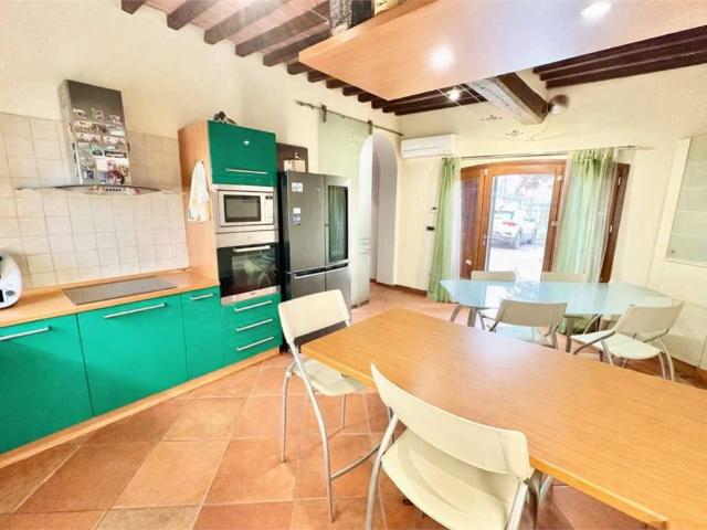 Villa Indipendente in vendita a Nuovo Circondario Imolese, Castel Guelfo Di Bologna