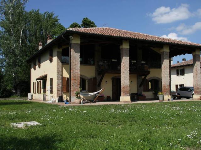 Villa Indipendente in vendita a Unione Reno Galliera, Castel Maggiore