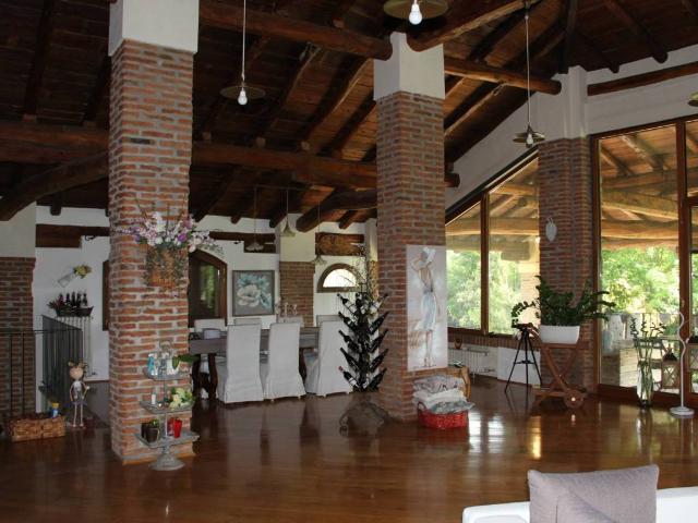 Villa Indipendente in vendita a Unione Reno Galliera, Castel Maggiore