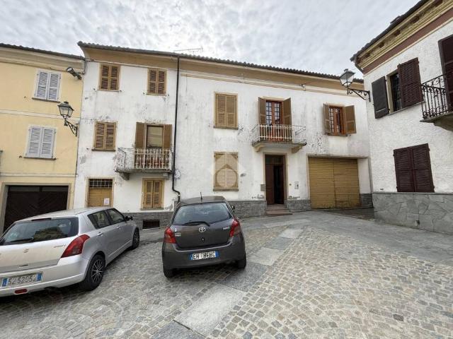 Villa Indipendente in vendita a Piemonte, Asti