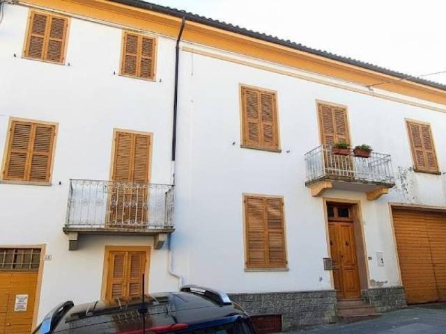 Villa Indipendente in vendita a Piemonte, Asti