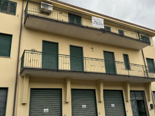 Villa Indipendente in vendita a Castel San Giorgio, Campania