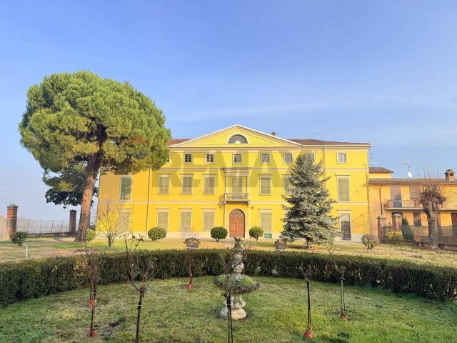 Villa Indipendente in vendita a Castel San Giovanni, Reggio Emilia