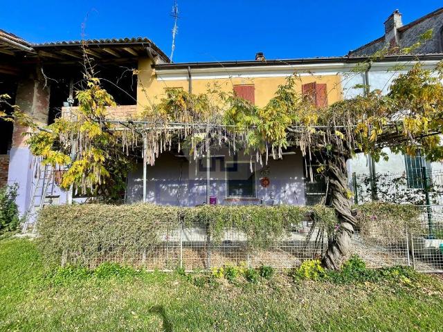 Villa Indipendente in vendita a Castel San Giovanni, Reggio Emilia