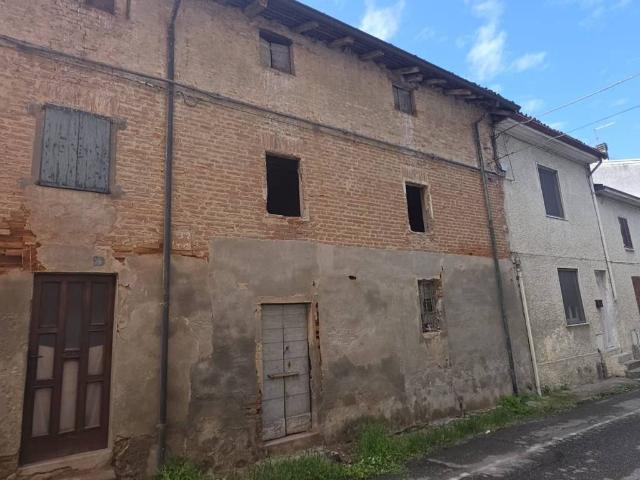 Villa Indipendente in vendita a Castel San Giovanni, Reggio Emilia