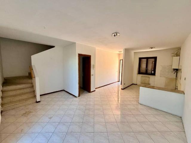 Villa Indipendente in vendita a Castel San Giovanni, Reggio Emilia
