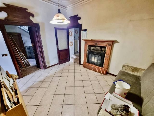 Villa Indipendente in vendita a Fontana Pradosa, Castel San Giovanni