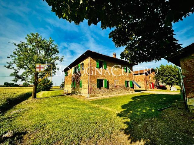 Villa Indipendente in vendita a Nuovo Circondario Imolese, Castel San Pietro Terme