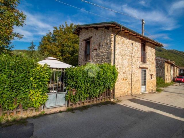 Villa Indipendente in vendita a Terme di Cotilia, Castel Sant'Angelo