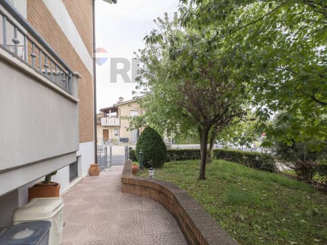 Villa Indipendente in vendita a Scorcelletti, Castelbellino